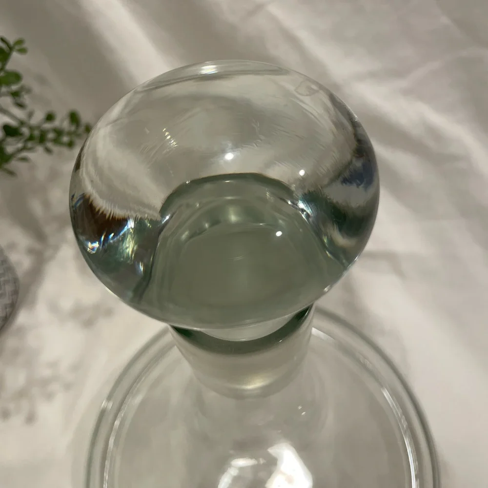 Classic Clear Ships Glass Decanter w Globe Stopper | Chip on Stopper Bottom |GUC